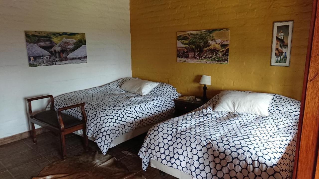 Villa Hacienda El Rejo Machachi Esterno foto