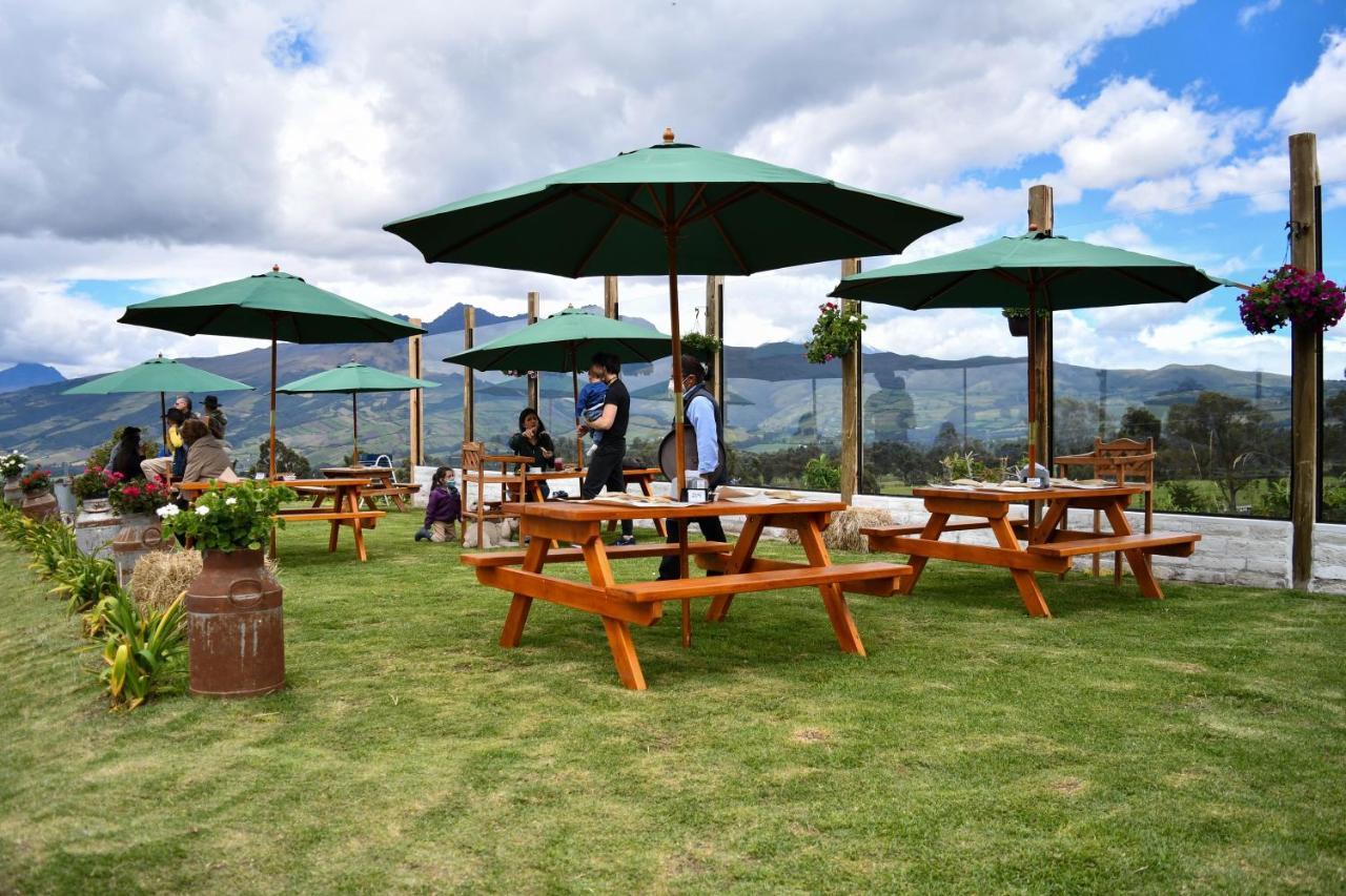 Villa Hacienda El Rejo Machachi Esterno foto